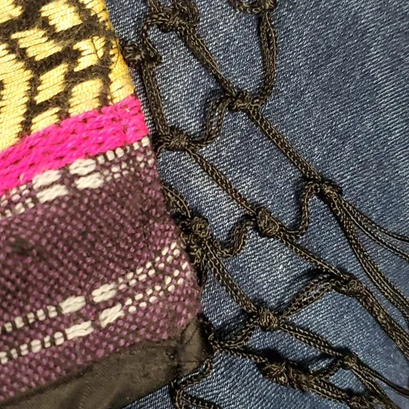 Multi color print Cape/Shawl - Picture 7 of 14